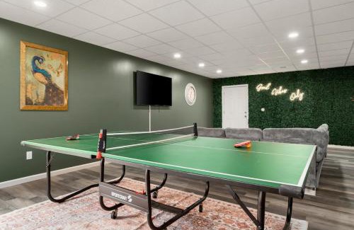 Sparrow Bush House | Upstate NY Escape - Game Ready, Game Room, Pool Table, Firepit, Delaware River