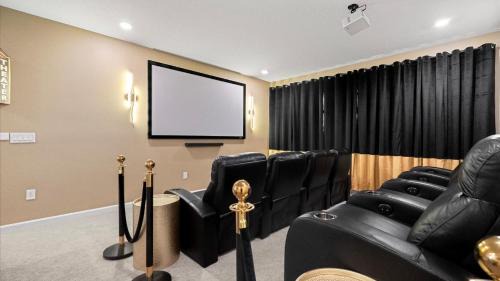 Kissimmee House | Upstay - Storybook Home w Pool Hot Tub Theme Rooms - Near Disney