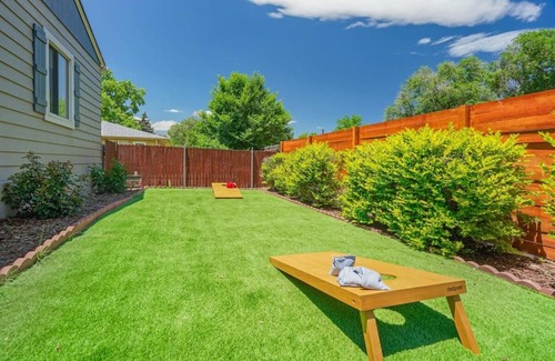 East Colorado Springs Apartment | Urban Casita Cozy Family House w BBQ Fire Pit