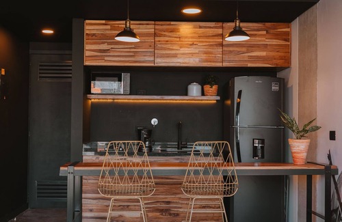 Laureles Apartment | Urban & Comfortable Unit steps from Unicentro Mall