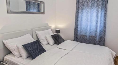 Zagreb Apartment | Urbana Villa Four Season Summer