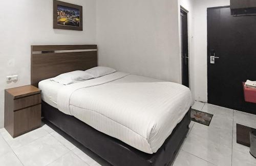 Makassar Hotel | Urbanview Hotel Anata Inn