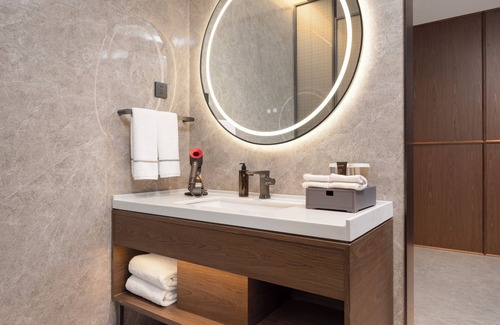 Zhonglou Shangquan Hotel | UrCove by Hyatt Xian Bell Tower