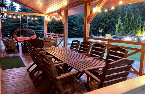 Bronisławow House | Uroczysko Lubiaszów