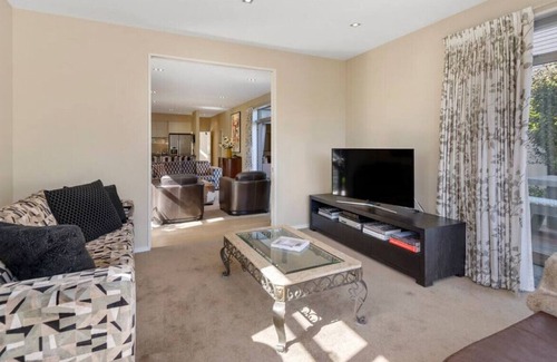 Strowan House | Urunga Dream Home - Bryndwr