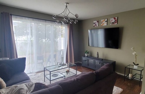 Greater Palm River Point CDC Condo | 156 m² Condo ∙ 2 bedrooms ∙ 4 guests