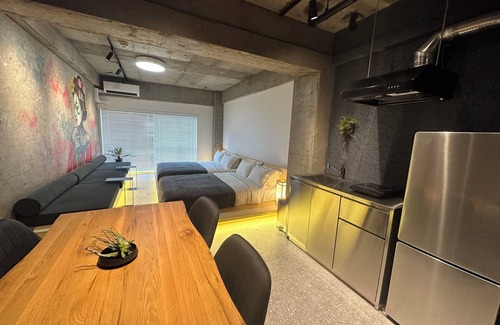 Arakawa Bed & Breakfast | US31 Yamanote Line a famous Japanese designer apartmentdirectly to Ueno2 minutes