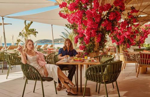 Sant Jordi de Ses Salines Hotel | Ushuaïa Ibiza Beach Hotel - Adults Only - Club Entrance Included