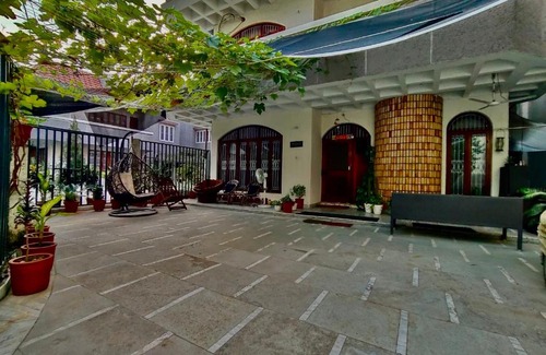 Mayapur House | UVs Homestay