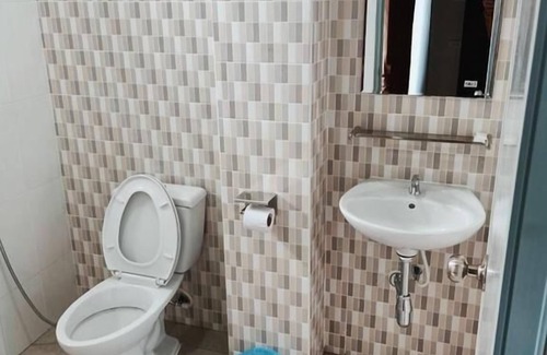 Nang Rong Hotel | V2 hotel