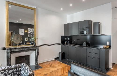 Vivienne Apartment | V2D Vivid Elegance near Palais Royal 4P