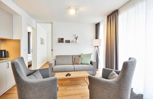 Bensersiel Apartment | Vacation apartment close to the beach with large balcony incl. use of swimming pool & sauna -