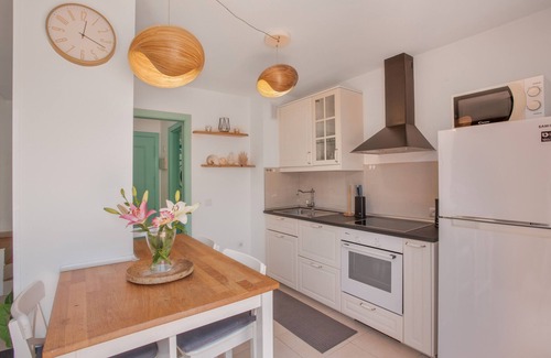 Corralejo Apartment | Vacation Apartment 'Native Coconut House' with Private Terrace and Wi-Fi