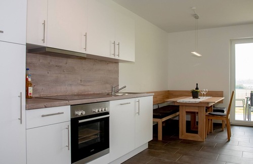 Laichingen Apartment | Vacation apartment Sonnenblume, 57 sqm, 2 bedrooms, south balcony, max. 4 persons