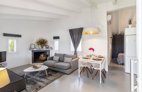 Montuiri House | Vacation Home 'Casa Kay Montuiri' with Mountain View, Private Pool and Wi-Fi