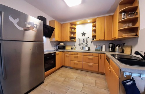 Zweifelscheid Apartment | Vacation home Eifel-Atrium, 150sqm, max. 16 persons