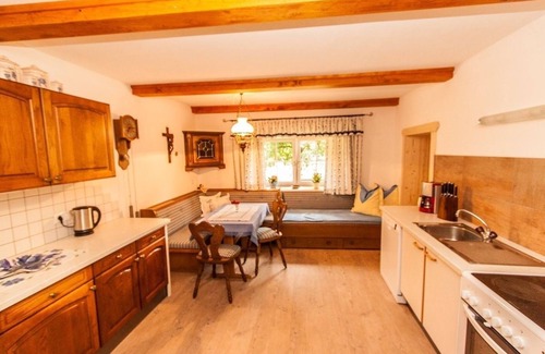 Sankt Martin am Tennengebirge House | Vacation home for 10 guests with 180m² in Lammertal (273729)
