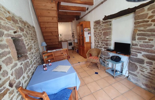 Ver House | Vacation home for 3 guests with 35m² in Ver (247515)