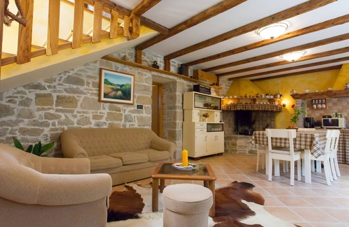 Pican House | Vacation home Franz by Interhome