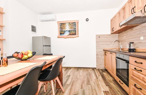 Karlobag House | Vacation home Iva by Interhome