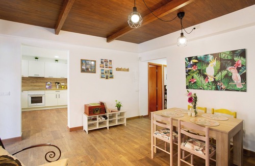 Mogan House | Vacation Home 'La Casita Del Horno Vv' with Mountain View, Wi-Fi and Air Conditioning