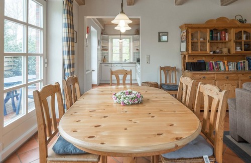 Borgsum House | Vacation home Marsch on Föhr in Borgsum for up to 5 people