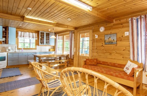 Lotjola House | Vacation home Utras by Interhome