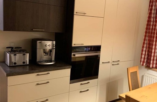 Westendorf House | Vacation home with 3 bathrooms, 6 bedrooms & 2 kitchens - Residence Cosy