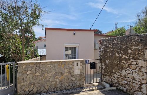 Silo House | Vacation house near the sea