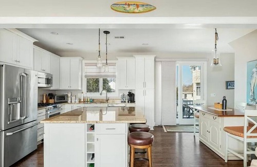 Point Pleasant Beach House | Vacation in Point Pleasant Beach at this waterfront retreat that sleeps 8.