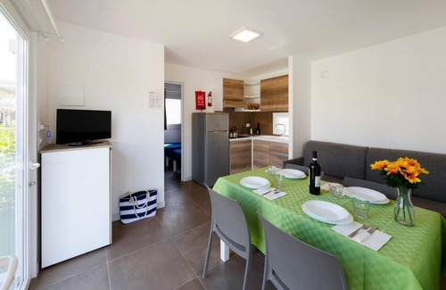 Colà Di Lazise House | Vacation village Le Palme Mobilehome Chalet for 5 persons