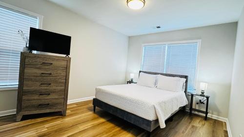 Paw Creek House | Vacay escape, rooms in Charlotte