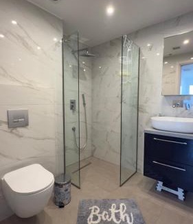 Nea Peramos Apartment | Vagias House