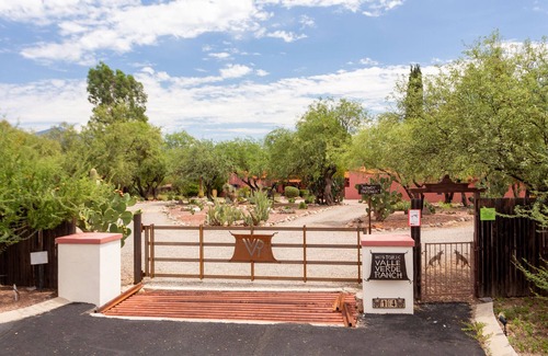 Tubac House | Valle Verde Ranch - for travelers, birders, artists, history lovers and friends.