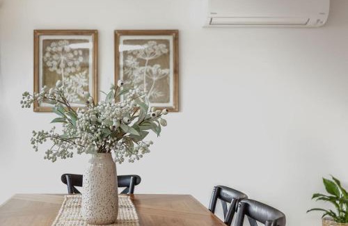 Albany House | Vancouver Vista