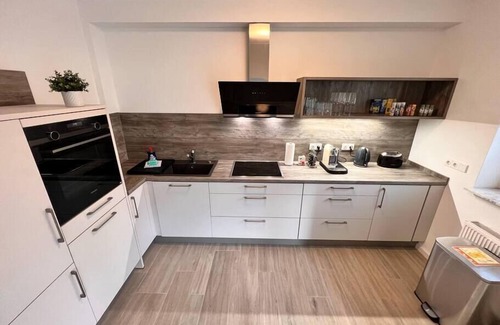 Dreieich Condo | Veens Crew Home 4 Pax