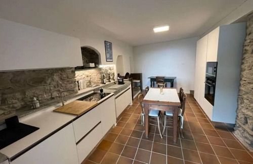 Veleso House | Veleso 94