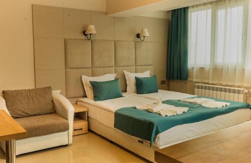 Saints Constantine and Helena Hotel | Vemara City Boutique Hotel-free parking