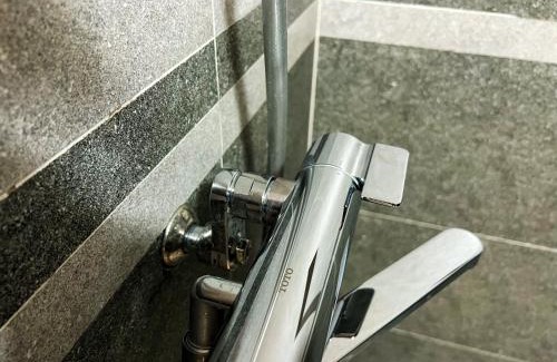 Thuy Khue Hotel | Ven Hồ Hotel