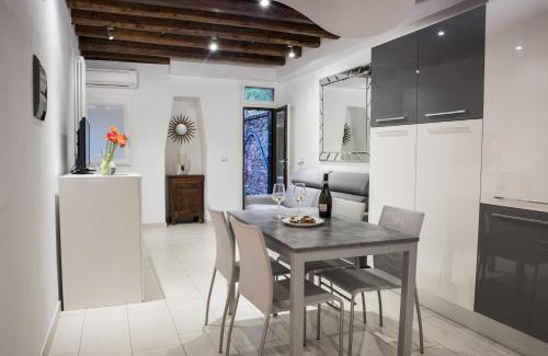 Molina Apartment | Venetian Mood private apartment