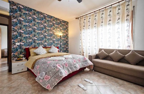 Marghera Bed & Breakfast | Venice H.S Garden, Room-84