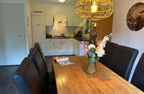 Hooghalen Resort | Vennenhof Bungalow | 6 personen