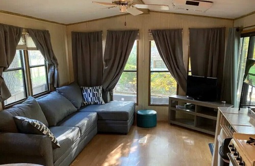 Wantage House | Vernon Home With Plenty of Amenities 1HR from NYC