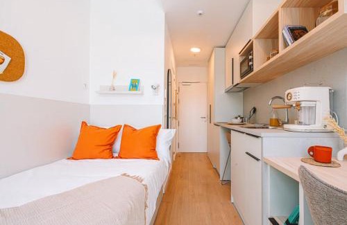 Armilla Apartment | Vibe Stay Granada