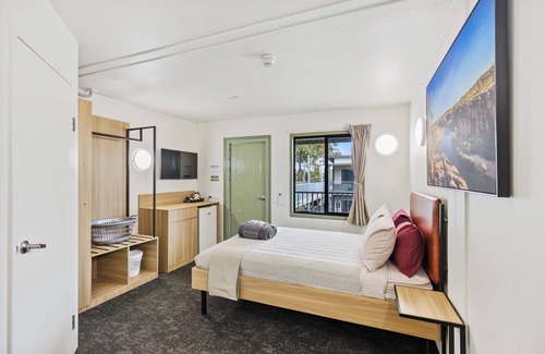 Katherine South Hotel | Victoria Accommodation Village