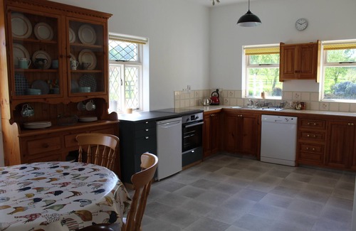 Cashel House | Victorian Gate Lodge in the countryside