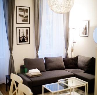 Favoriten Apartment | Vienna Cozy Hub - Family - Metro Access - 10min City-Centre