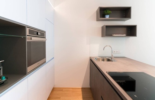 Hietzing Apartment | Vienna Residence | Trendy business apartment with walk-in wardrobe, aircon and private terrace #6369