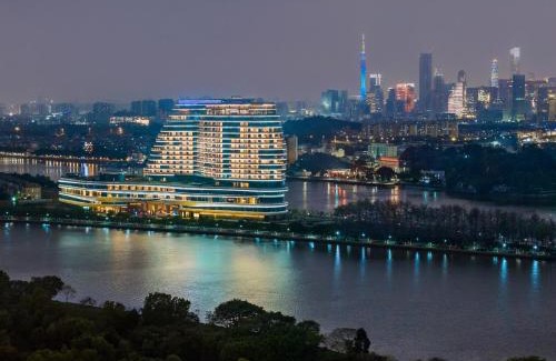 Haizhu Hotel | Vignette Collection The Xanadu Guangzhou, an IHG Hotel