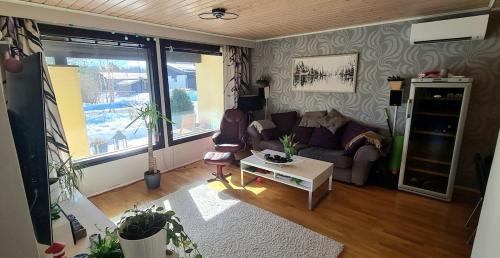 Lohja Apartment | Viihtyisä ja kodikas omakotitalo isolla pihalla